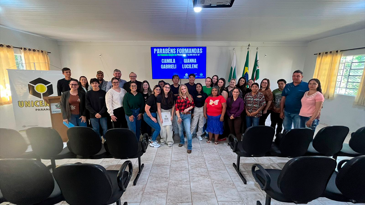 Gestão Renan Romanichen celebra sucesso do Programa Aluno Nota 10 em Cândido de Abreu