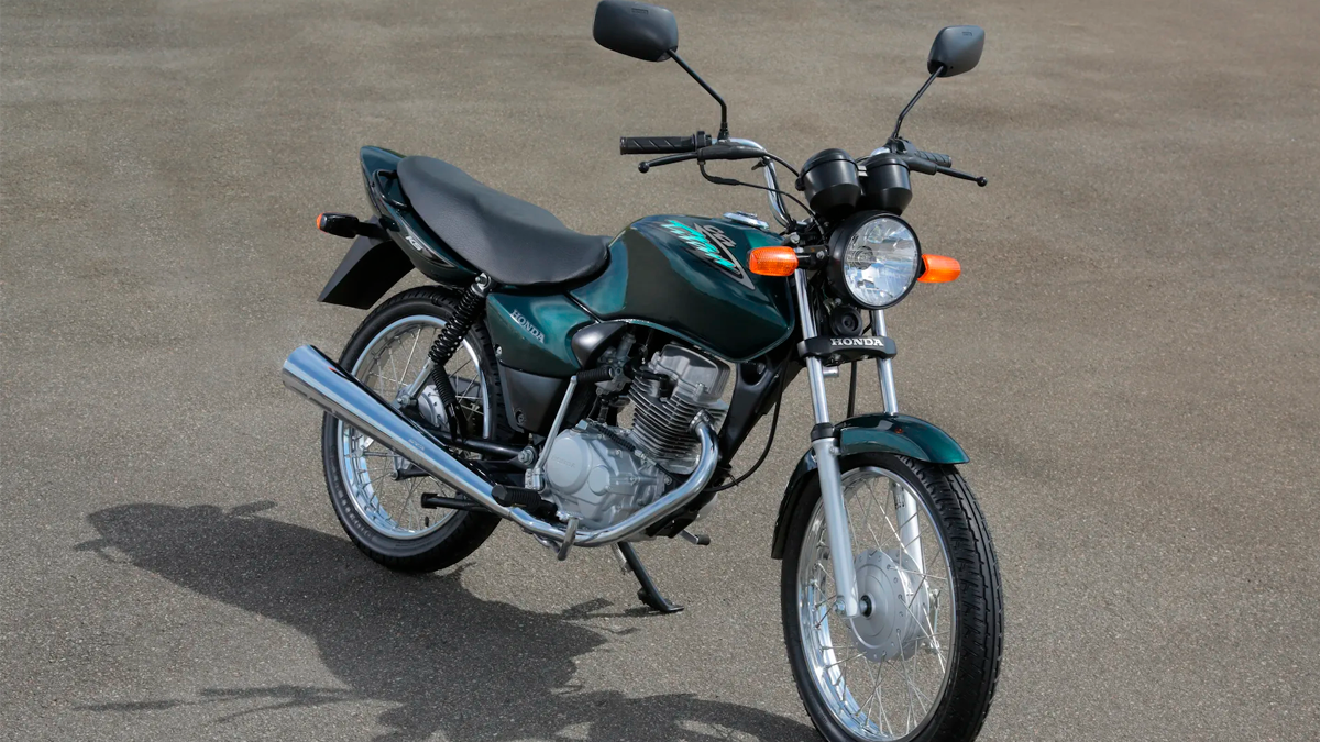 Polícia recupera moto furtada em Lidianópolis e apreende dois adolescentes na PR-466