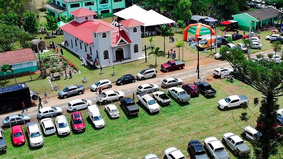 Comunidade Linha Ivaí realiza festa em louvor a Nossa Senhora Aparecida, em Cândido de Abreu