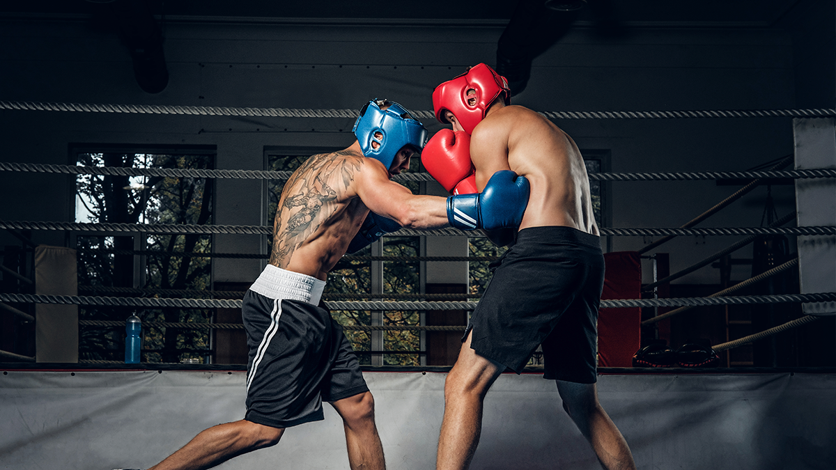 Homens transformam rua em “ringue de boxe” e acabam detidos em Ivaiporã