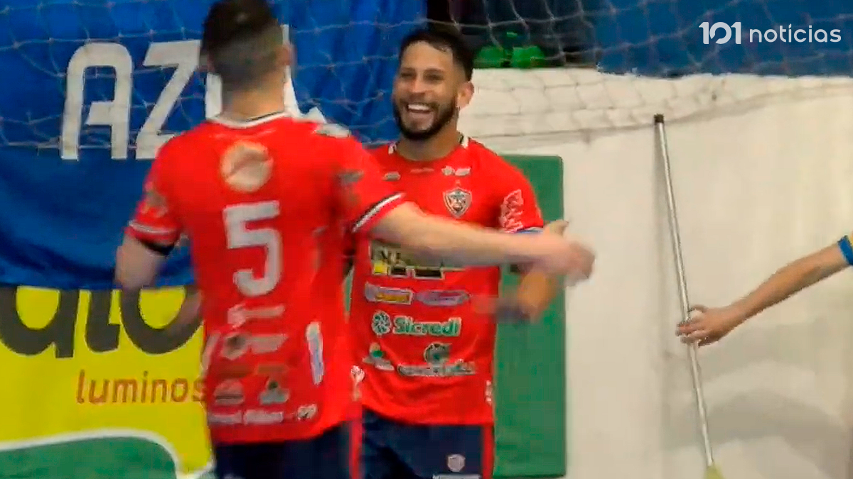 Manoel Ribas goleia ABF Beltrão por 5x1 e fica a um empate do título da Copa União de Futsal