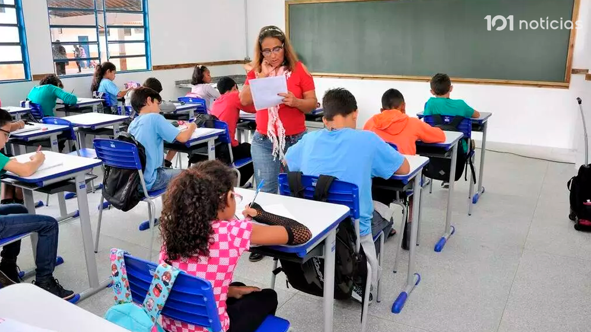 Governo recua e anuncia revisão de decreto sobre educação especial após pressão de entidades e parlamentares