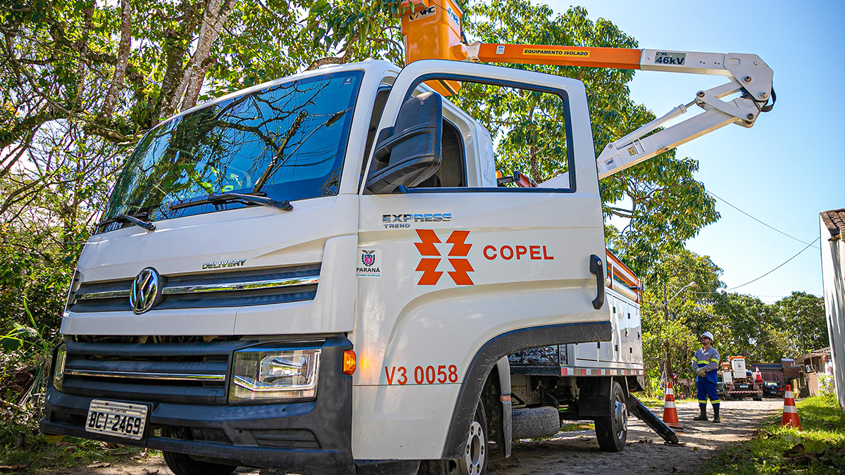 Apagão atinge Cândido de Abreu e Copel é criticada por quedas frequentes sempre que ameaça chuva