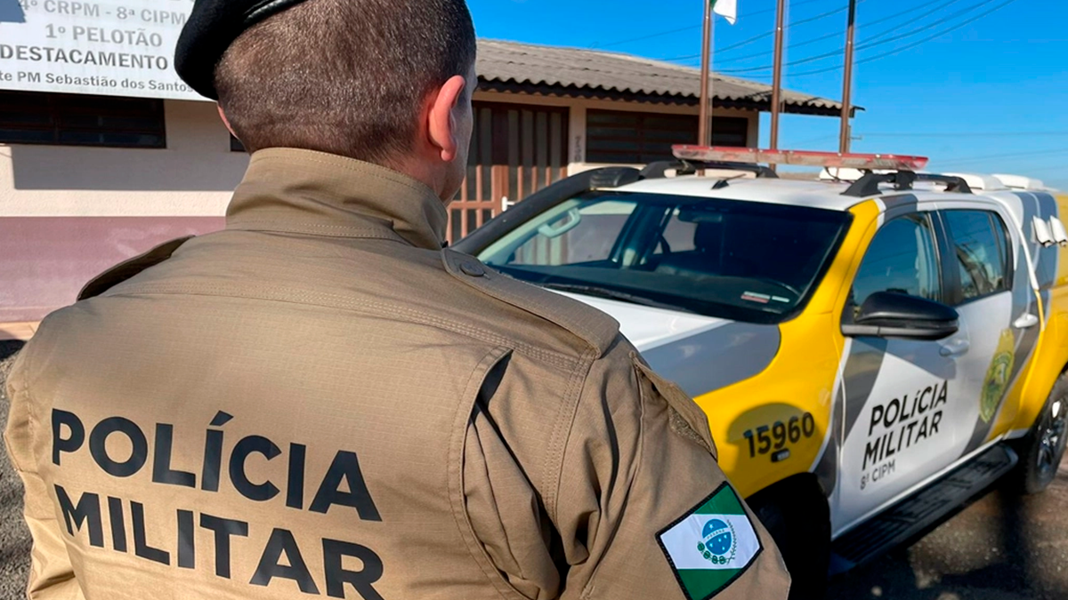 Mulher em surto psicótico é contida pela Polícia Militar após ameaçar pessoas com faca em Jardim Alegre
