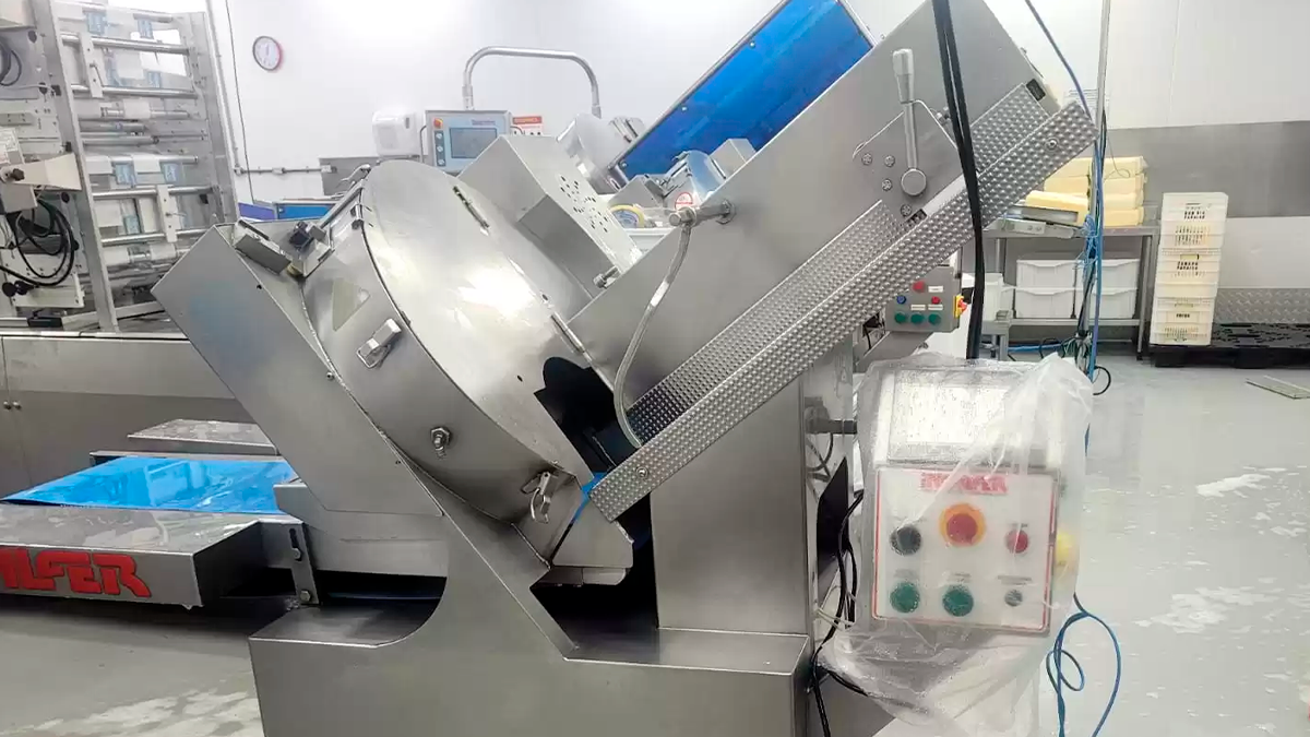 Grave acidente de trabalho em supermercado de Sarandi deixa funcionária com dedos amputados