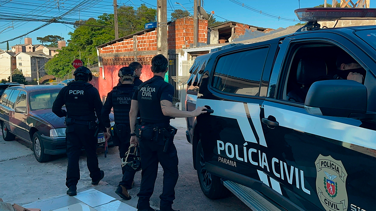 Polícia prende homem com carga irregular avaliada em quase R$ 1 milhão em Ortigueira