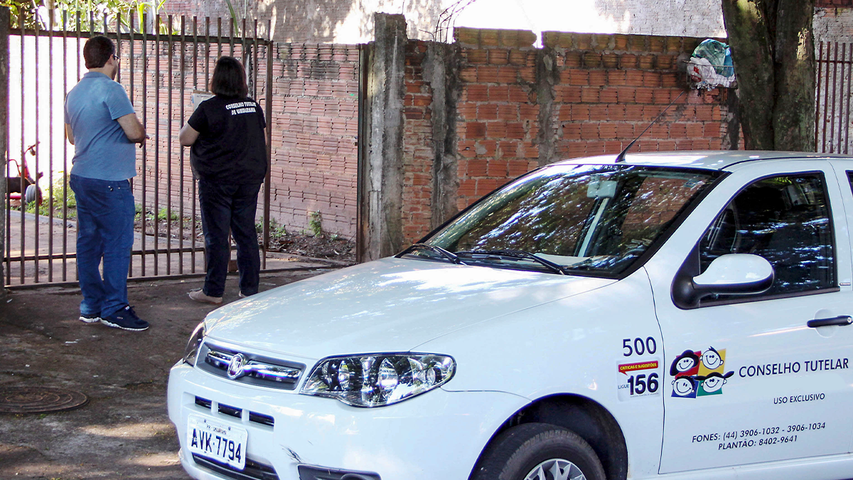 Confusão em conveniência termina com mãe autuada por desacato ao Conselho Tutelar em Califórnia