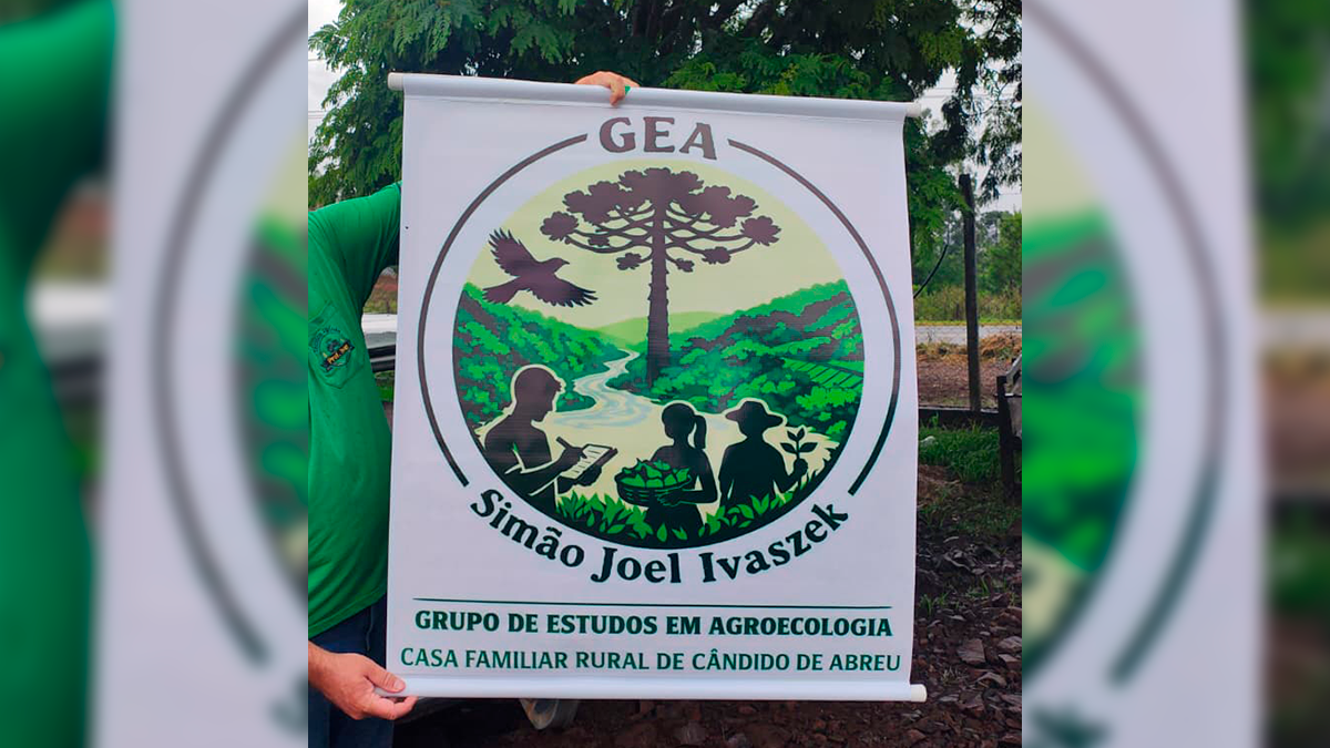 Casa Família Rural de Cândido de Abreu formaliza grupo de agroecologia