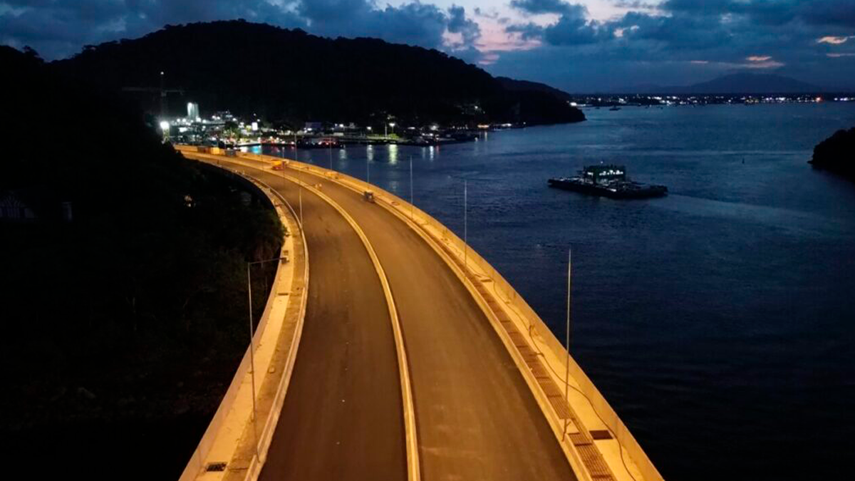 Inauguração da Ponte de Guaratuba é adiada para feriado de 1º de maio devido à previsão de temporal