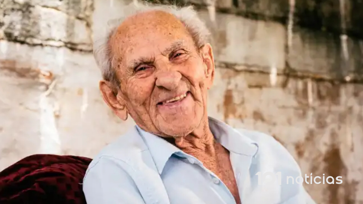 Morre o influenciador digital Vovô Anésio aos 88 anos