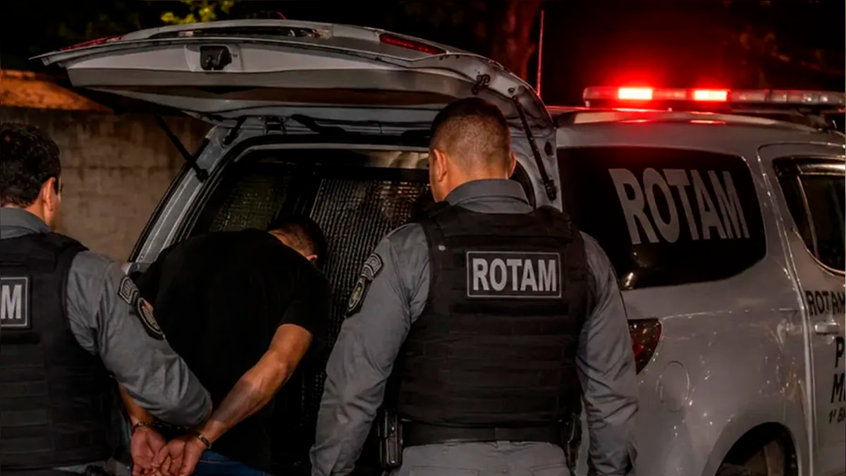 Rotam prende suspeito de tráfico e apreende mais de 430 gramas de maconha em Ivaiporã