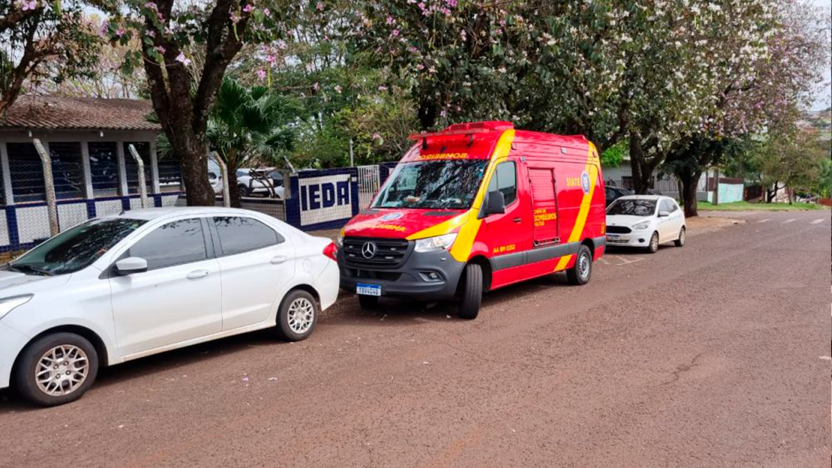 Briga entre irmãos mobiliza socorristas após menino de 13 anos ser atingido por pedrada em Cascavel