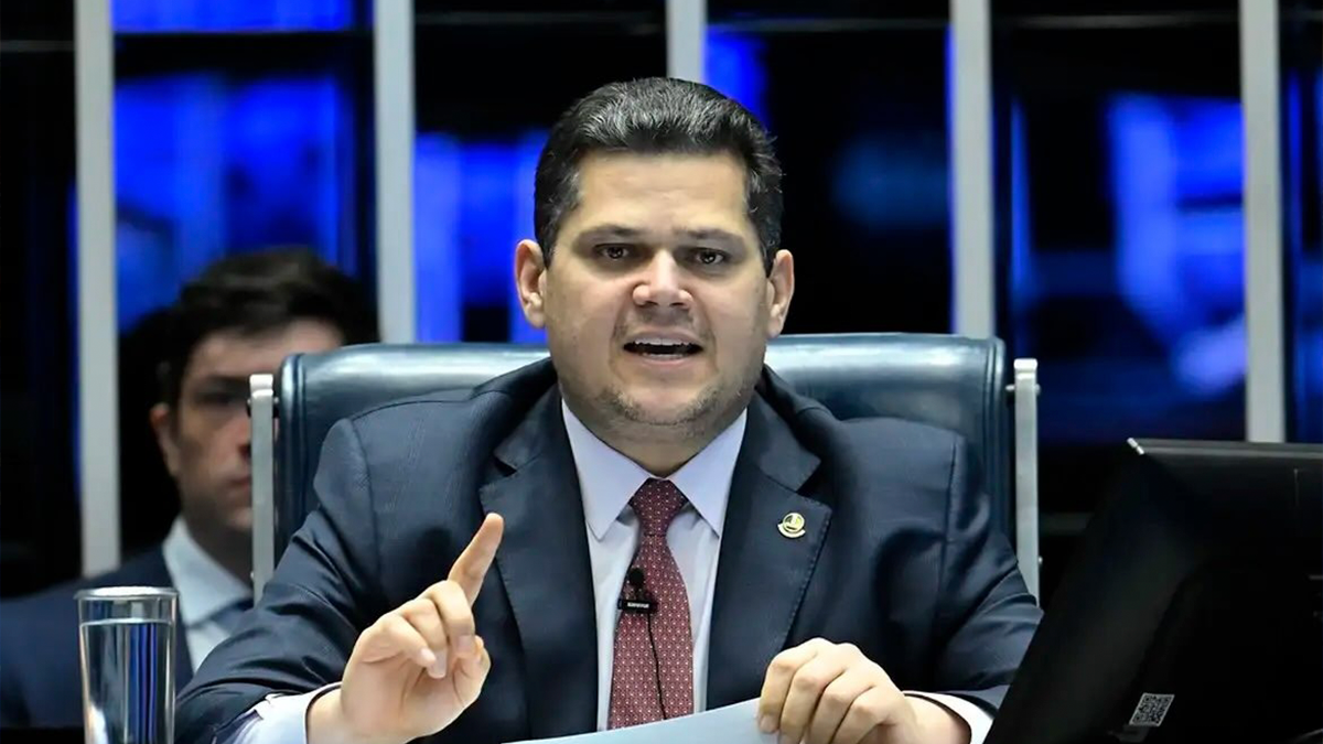 Senado confirma votação da PEC do fim da escala 6x1 antes do 2º turno das eleições