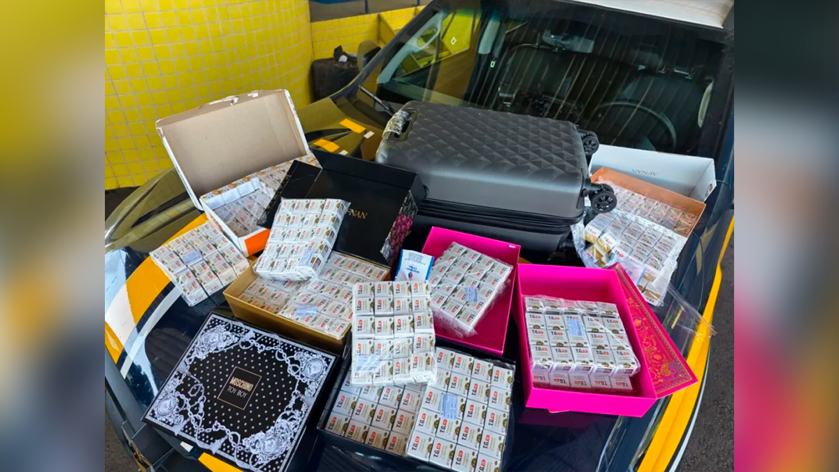 PRF apreende mais de 1,7 mil ampolas de emagrecedor ilegal escondidas em caixas de brinquedos na BR-376 em Mandaguari