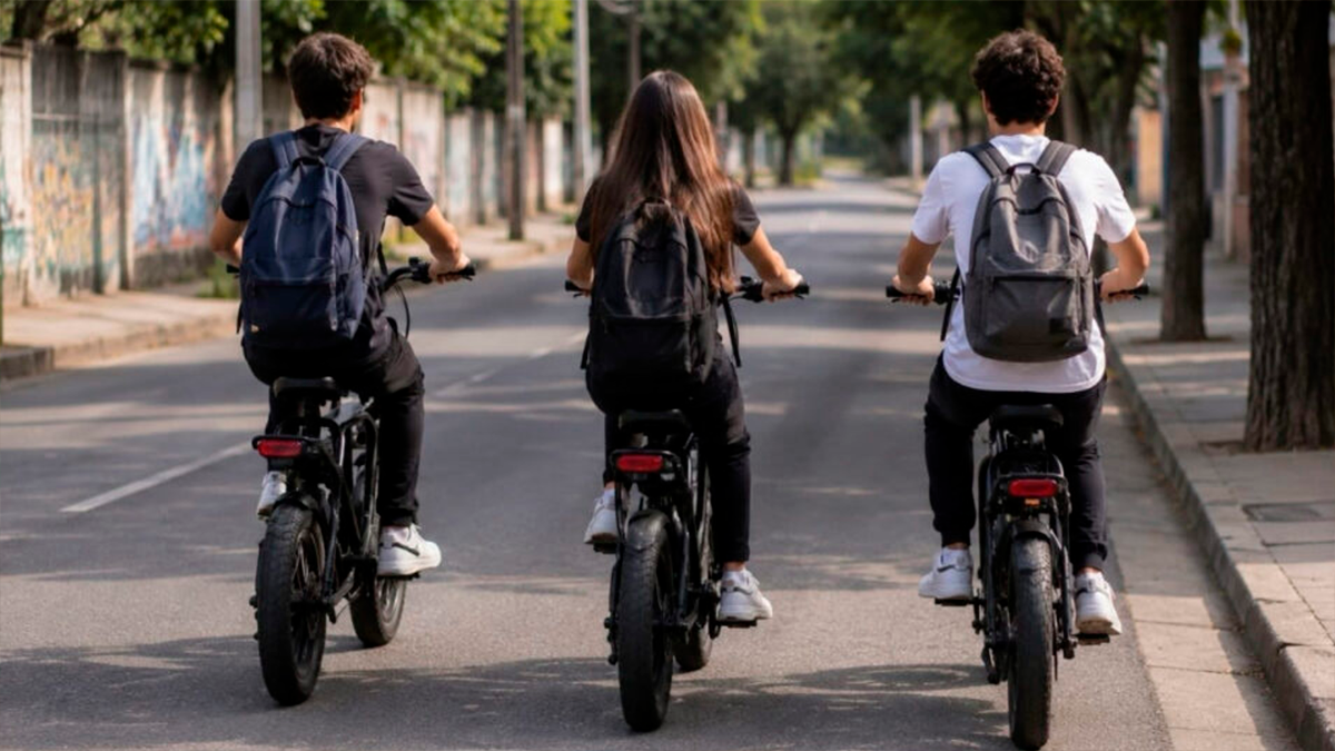 Projeto de lei em tramitação no Congresso prevê proibir uso de bicicletas elétricas por menores de 15 anos